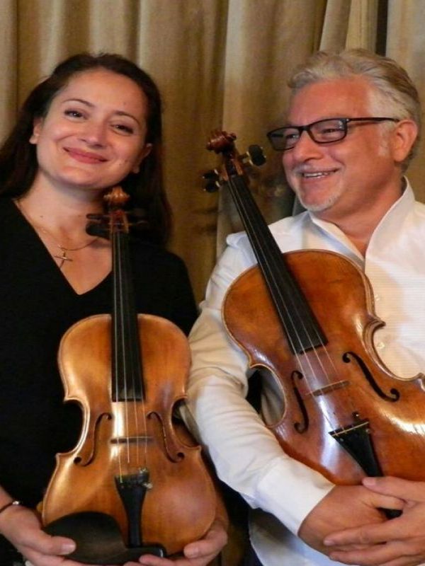 Fatlinda Thaci (violino) e Emilio Eria (viola)